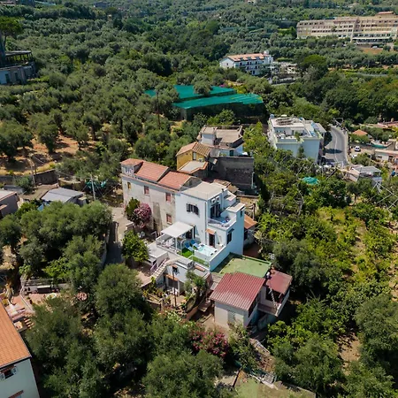 Relais Francesca Pool&view 펜션 *