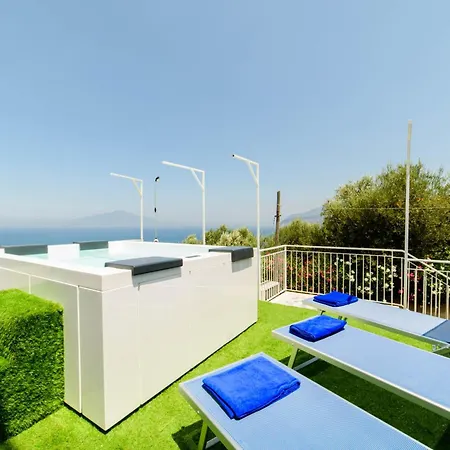 Relais Francesca Pool&view *